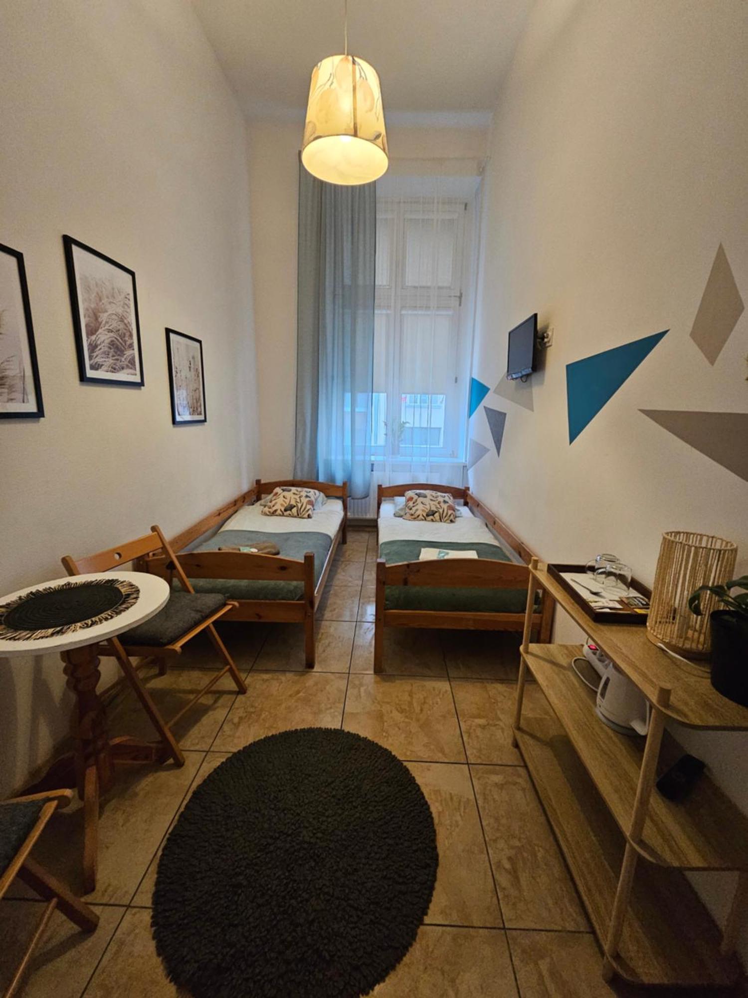 Deja Vu Hostel Warsaw Exterior photo